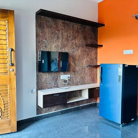 Appartamento 1 Bhk Next To The Beautiful Park - 502